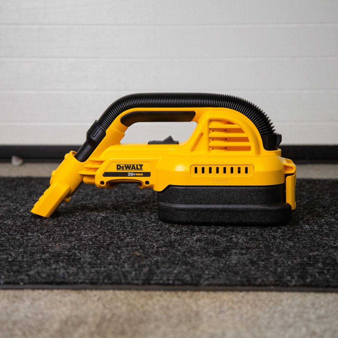 Best Shop Vacs for 2024, Tested - Car and Driver