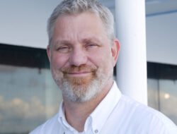 Michael Kors Es Outlet Fashion Accessory Store Commerce Photos